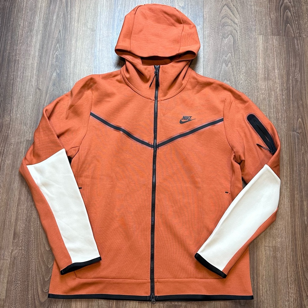 NEW Nike Tech Fleece Hoodie Burnt Orange Bone CU4489-825